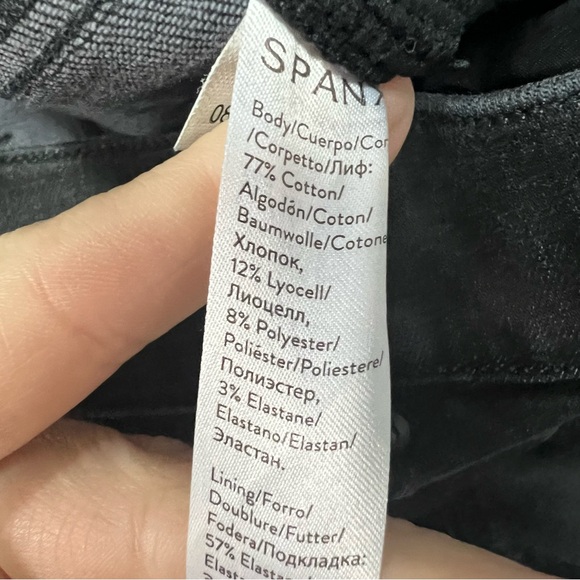 Spanx Jeans Womens Small Black Ankle Skinny High Rise Raw Hem Distressed Pull On - Picture 7 of 9